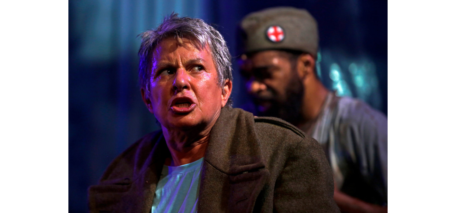 Jennie Reznek and Carlo Daniels in Snapped. Photo: Mark Wessels.