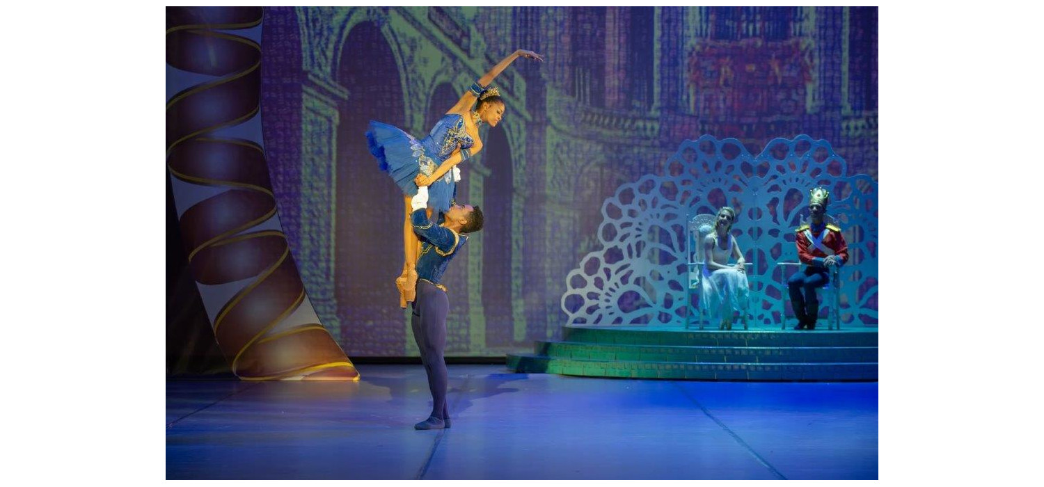 Monike Cristina and Ruan Galdino - JOBURG BALLET. Photo: Lauge Sorensen.