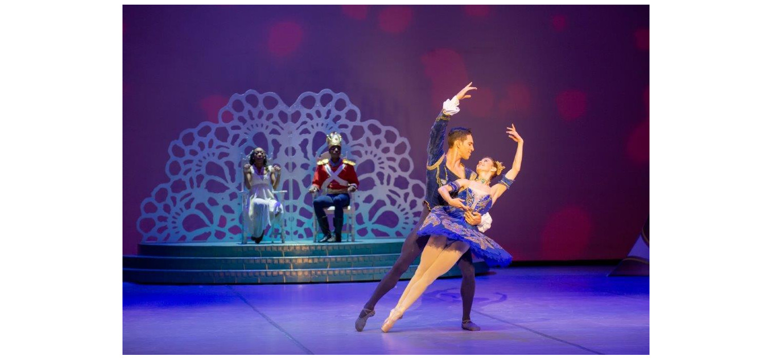 Shannon Glover and Armando Barros - JOBURG BALLET Nutcracker. Photo: Lauge Sorensen.