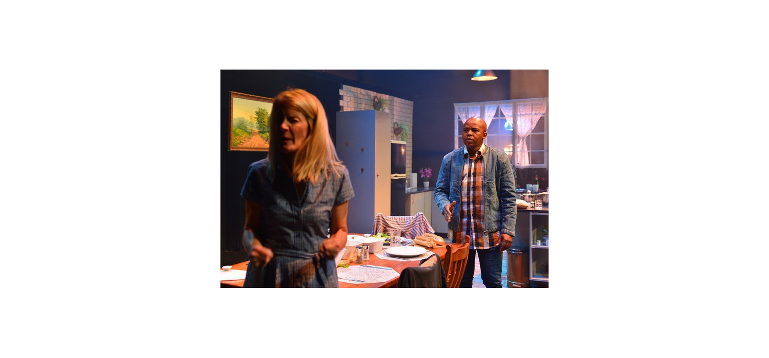 Dusk. Photo: Lungelo Mbulwana