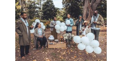 Carlo Daniels, Tamzim Daniels, Nolefefe Ntshuntshu, Lyle October, Awethu Hleli, Lwanda Sindaphi, and Nirel Sithole. Photo: Fiona MacPherson.