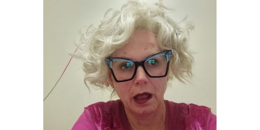Ouma en die ou koeie