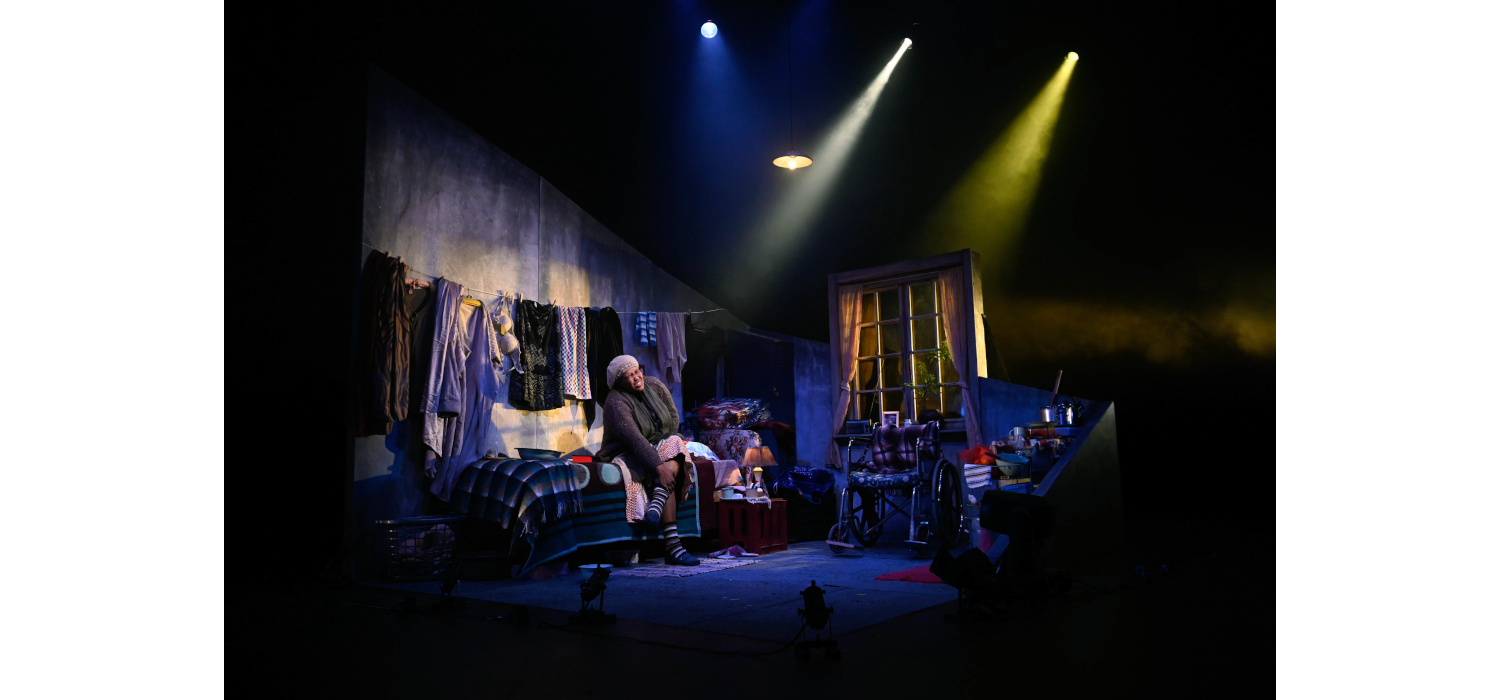 Mpume Mthombeni in Fire Eater. Photo: Val Adamson,