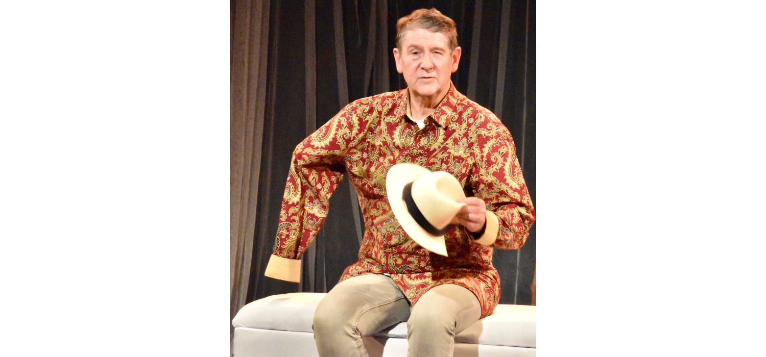Graham Hopkins as Albie Sachs.